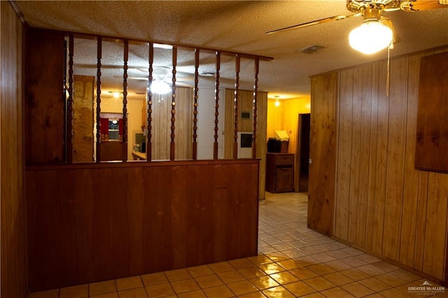 reception area featuring ceiling fan