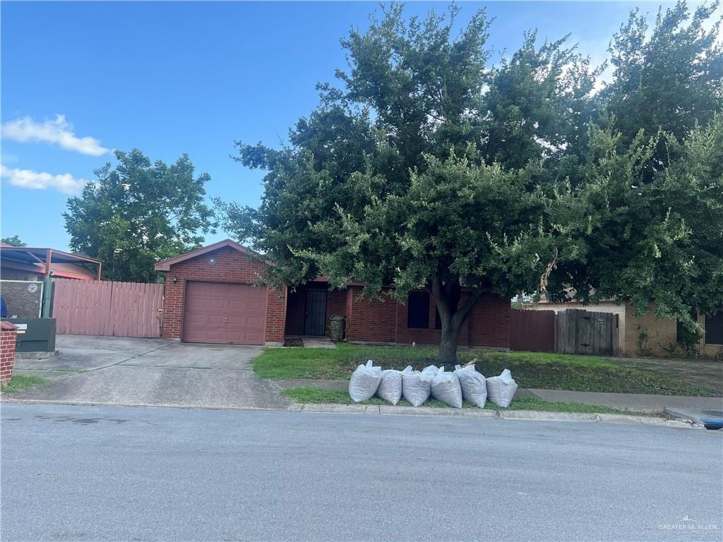 109 E 18th St E, San Juan, TX 78589 - photo 4