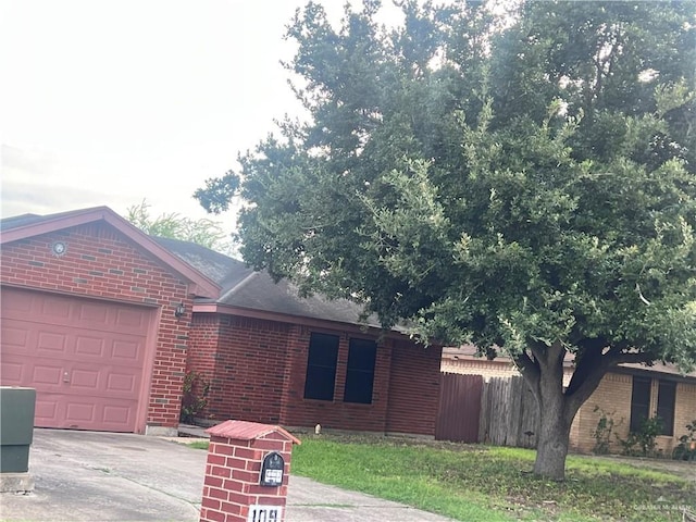 109 E 18th St E, San Juan, TX 78589 - photo 1