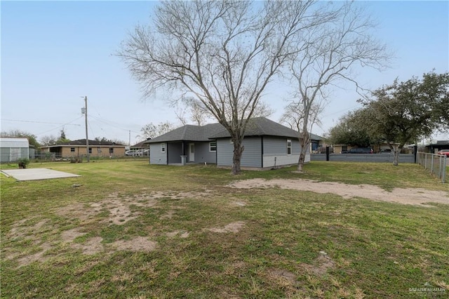 501 W Iowa St, Harlingen, TX 78552 - view of yard featuring fence