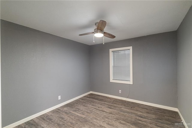 501 W Iowa St, Harlingen, TX 78552 - empty room featuring dark wood-style floors, ceiling fan, and baseboards