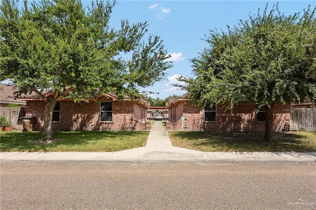 1612 Tampa St, Edinburg, TX 78541 - view of front of property featuring brick siding