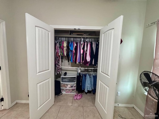 816 Leal St, Mission, TX 78572 - view of closet