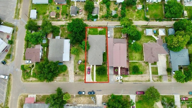 816 Leal St, Mission, TX 78572 - aerial view featuring a residential view