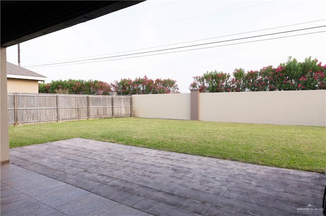 2410 W Vancouver Ave, Edinburg, TX 78539 - view of patio