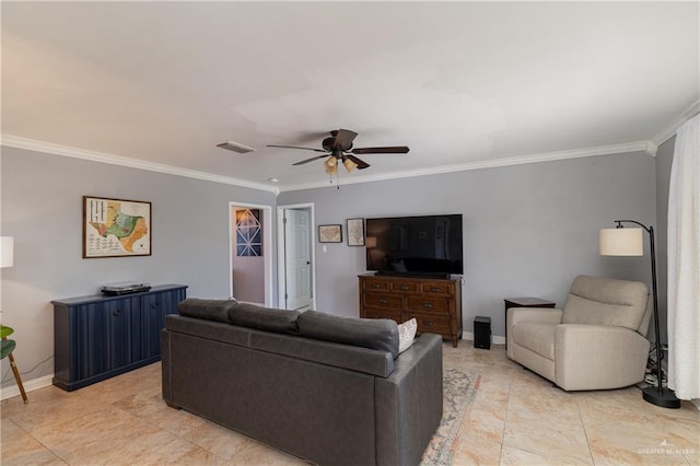 living room featuring crown molding, a ceiling fan, baseboards, and visible vents