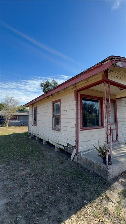 view of home's exterior featuring a lawn