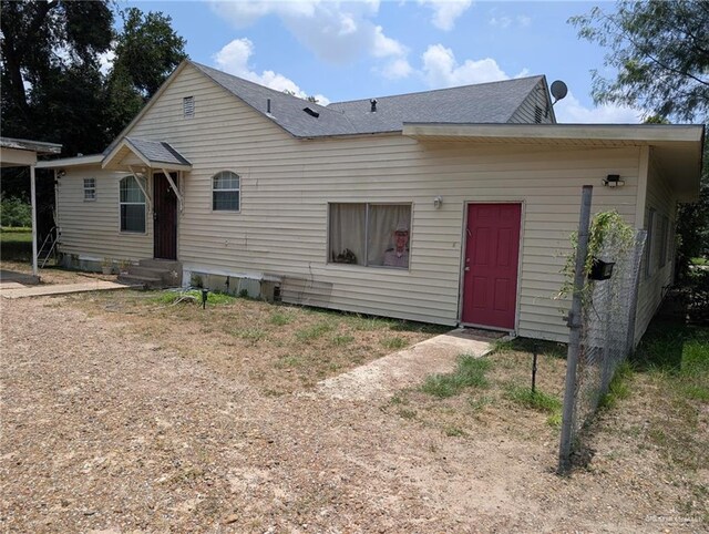 1044 S Florida St, Mercedes, TX 78570 - photo 1