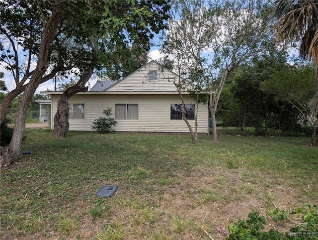 1044 S Florida St, Mercedes, TX 78570 - photo 4