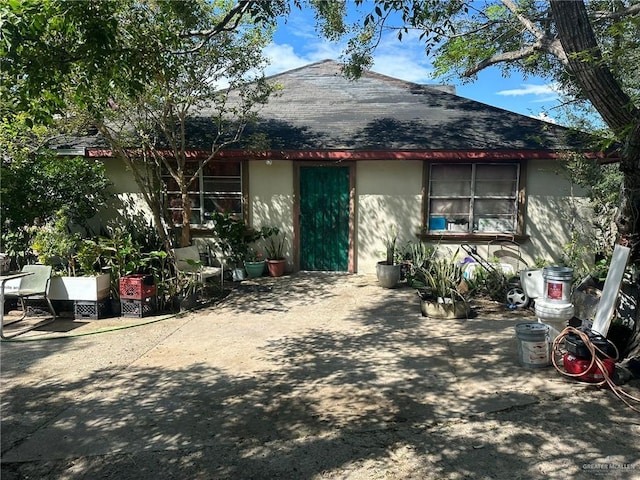 view of front of house with a patio