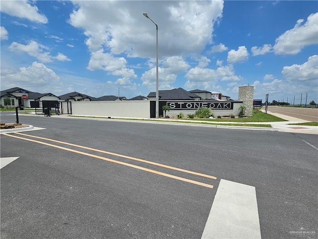 3106 N Adler Ave, Edinburg, TX 78541 - photo 2