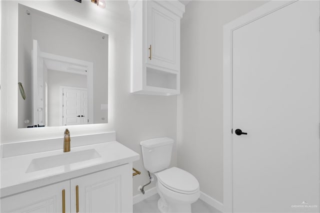 1011 Magnolia St, Mission, TX 78573 - half bath with toilet and vanity