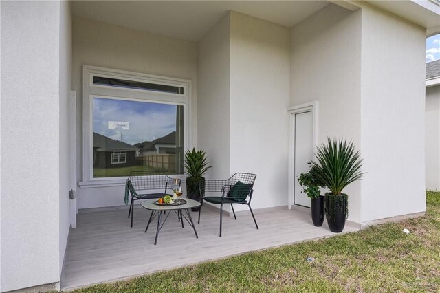 1011 Magnolia St, Mission, TX 78573 - view of deck