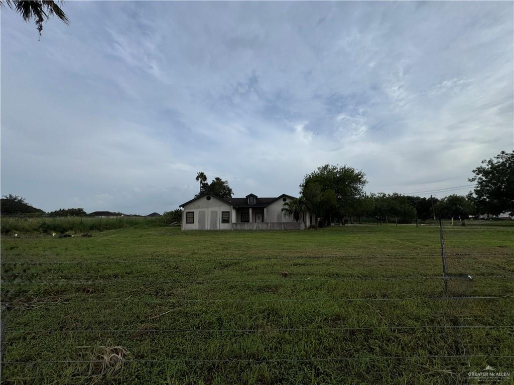 4022 E Canton Rd, Edinburg, TX 78542 - photo 1