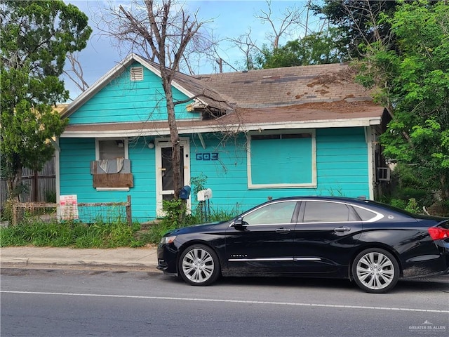 view of front of home