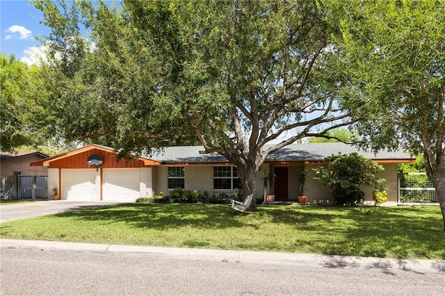 1502 Cedar St, Edinburg, TX 78539 - photo 1
