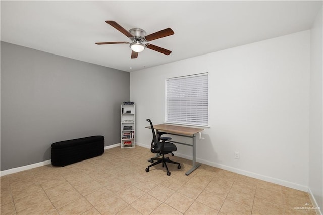 office area featuring ceiling fan