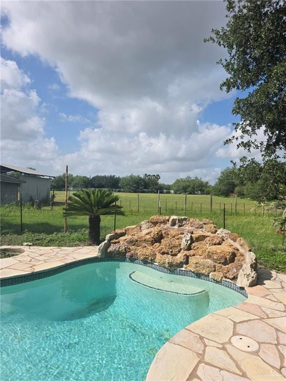 2210 W Monte Cristo Rd W, Edinburg, TX 78541 - view of swimming pool