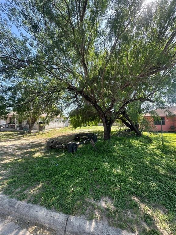 2411 Ala Blanca Ave, Mission, TX 78572