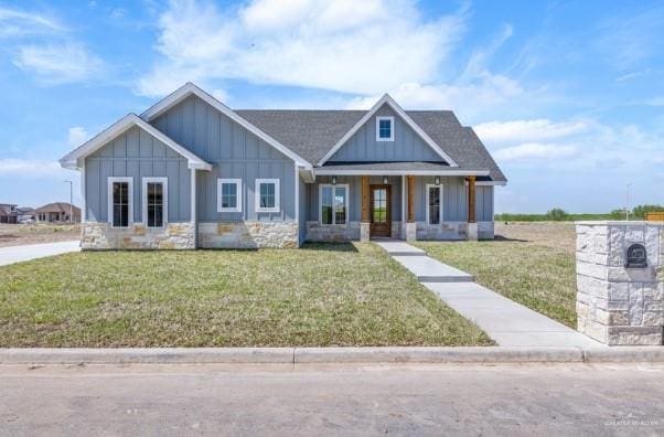 705 Joshua St, Rio Grande City, TX 78582 - photo 1