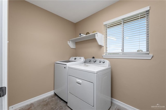 21890 Fm 508, Harlingen, TX 78550 - laundry room with separate washer and dryer and baseboards
