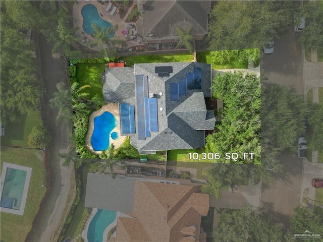 birds eye view of property