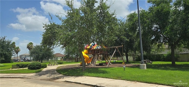 3808 Revilla St, Edinburg, TX 78542 - community play area featuring a yard