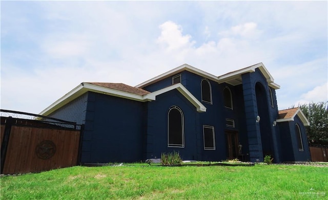 1502 Ruby St, Penitas, TX 78576 - photo 4