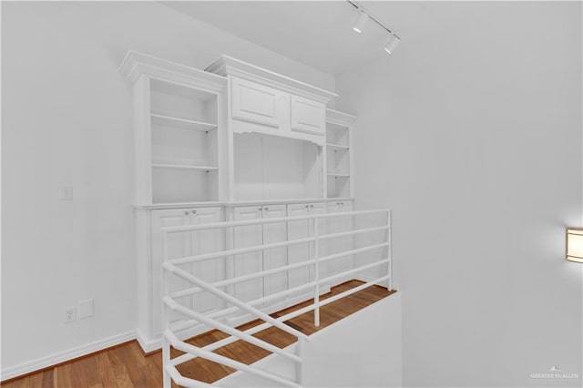 412 Sabine Ct, Mission, TX 78572 - spacious closet featuring wood finished floors