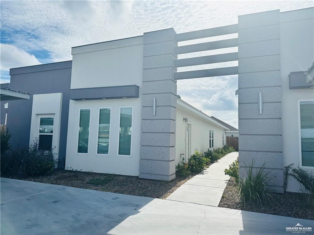 view of side of property