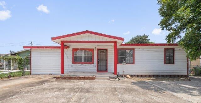 2443 E Harrison St, Brownsville, TX 78520 - photo 1