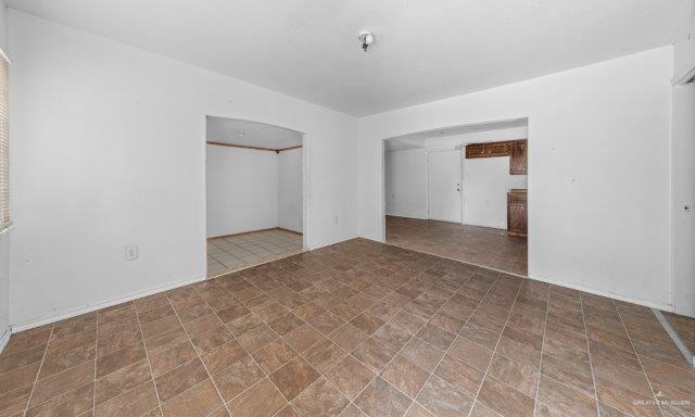 2443 E Harrison St, Brownsville, TX 78520 - photo 2