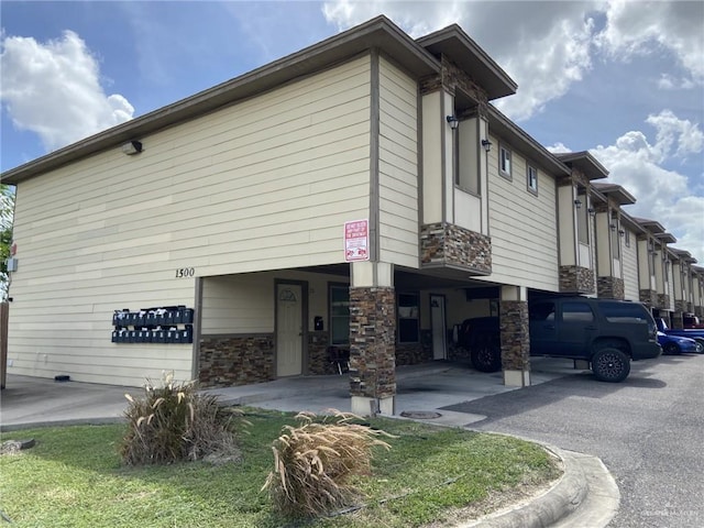 1500 Hummingbird Ct Unit 22, Pharr, TX 78577 - photo 1