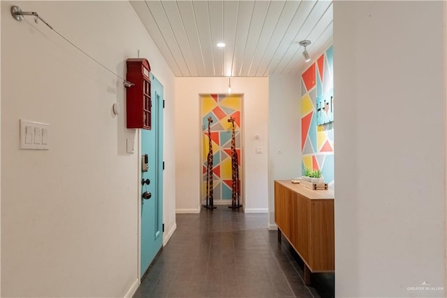 2411 Holland Ave, Edinburg, TX 78539 - hall featuring wooden ceiling, recessed lighting, and baseboards