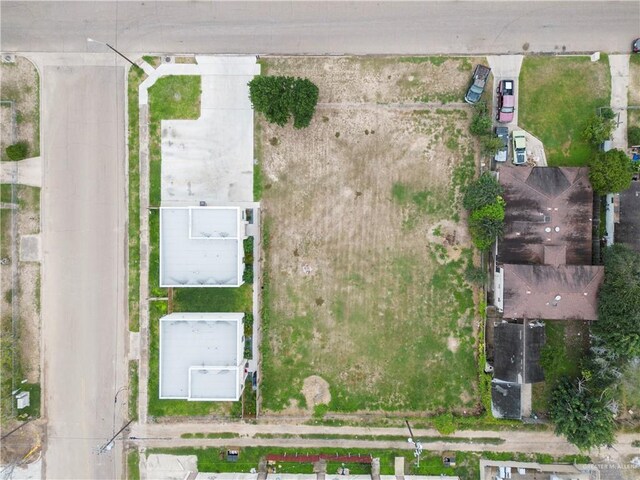 122 N 21st Ave, Edinburg, TX 78541