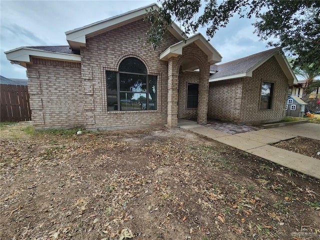 Listing photo 2 for 2013 Diamond Head Ave, Mission TX 78557