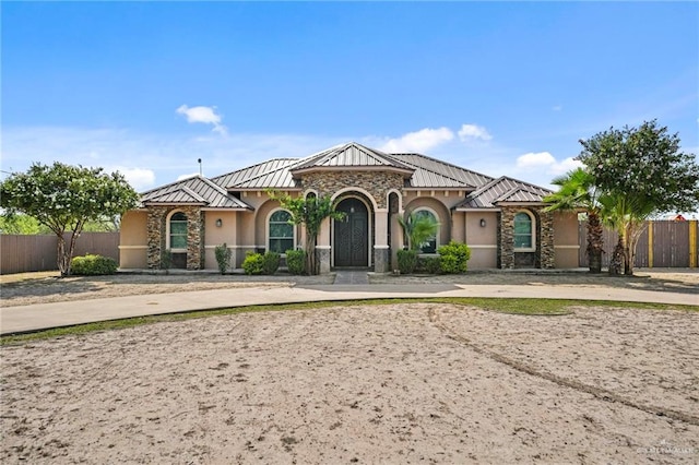 view of mediterranean / spanish-style home