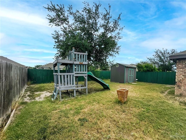 5024 Heron Ave, Mcallen, TX 78504 - fenced backyard with a playground and a storage shed