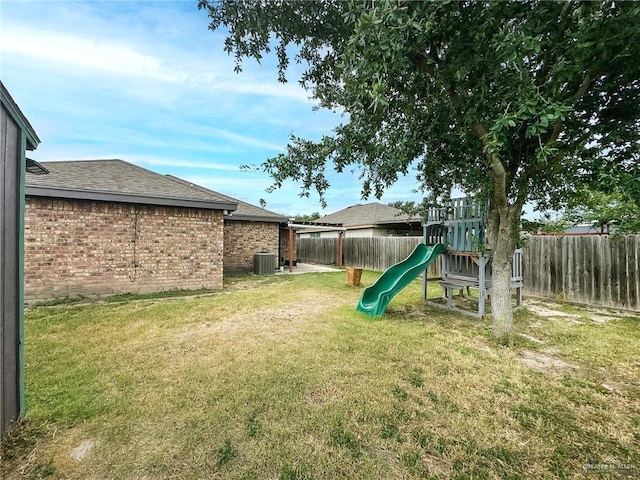 5024 Heron Ave, Mcallen, TX 78504 - fenced backyard featuring a playground