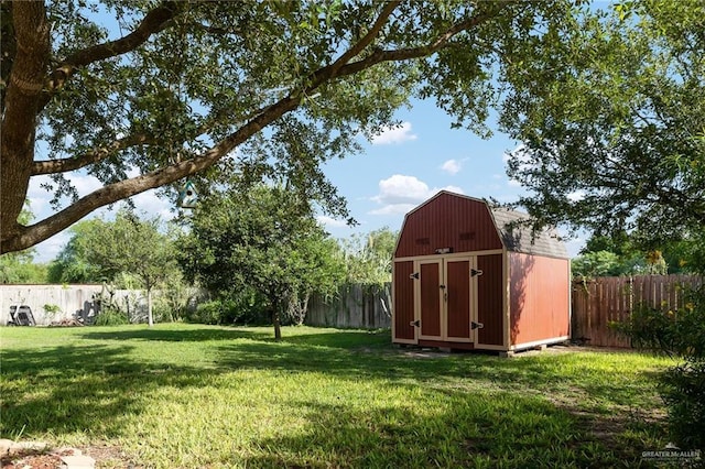 2206 Kings Dr, Edinburg, TX 78539 - view of yard