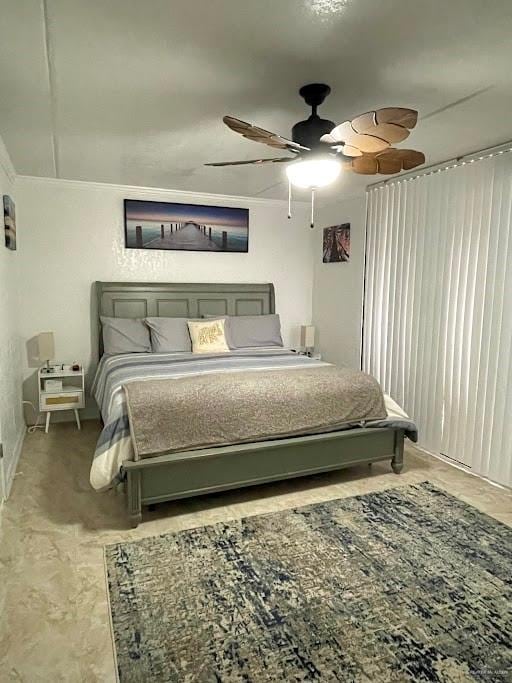 bedroom with ceiling fan