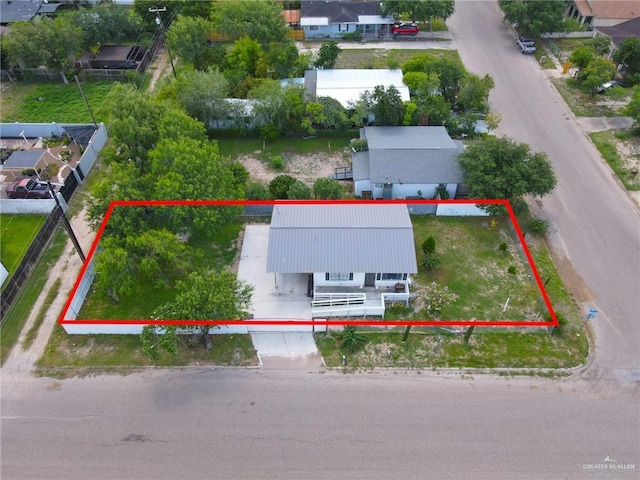 421 W Champion St, Edinburg, TX 78539 - aerial view of residential area featuring property parcel outlined