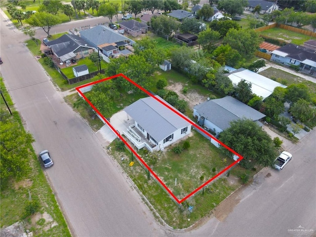421 W Champion St, Edinburg, TX 78539 - aerial view of residential area with property boundaries highlighted