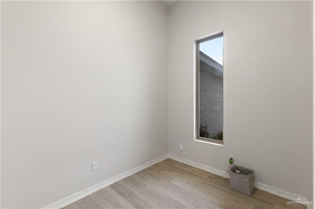 2512 E Bella Vista Ave, Alton, TX 78573 - photo 10