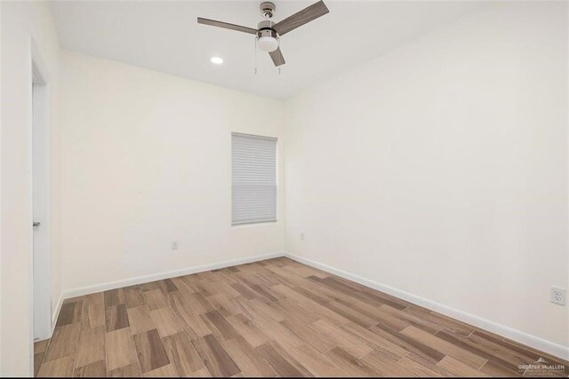 2913 E Israel Ave, Alton, TX 78573 - unfurnished room with light wood-style flooring, a ceiling fan, baseboards, and recessed lighting