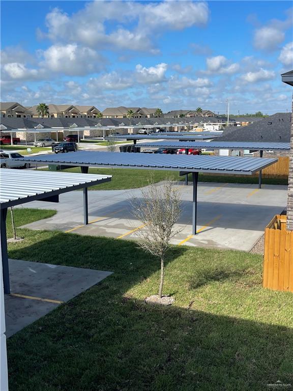 2913 E Israel Ave, Alton, TX 78573 - view of grassy yard with a residential view