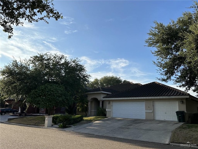 view of front of house featuring a garage