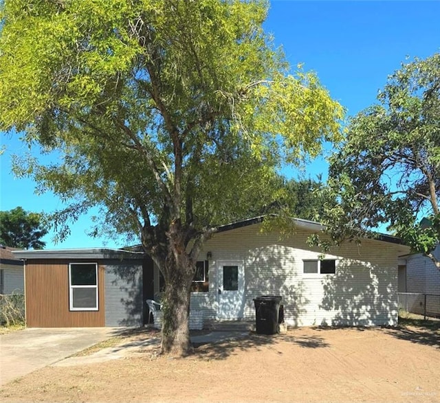 704 N Padre Ave, Weslaco, TX 78596 - photo 11