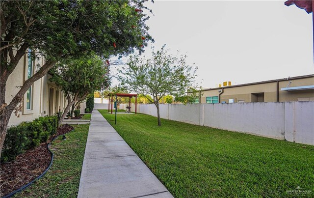 1413 E Keeton Ave Unit 19, Mcallen, TX 78503 - view of yard with fence