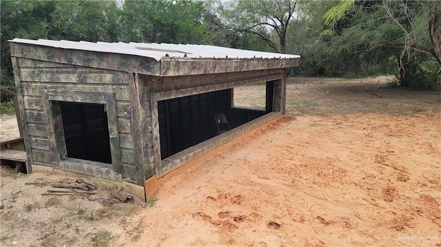 view of outdoor structure